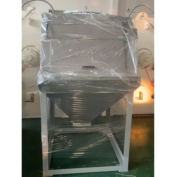 Stazione di scarico materiale ausiliario in polvere